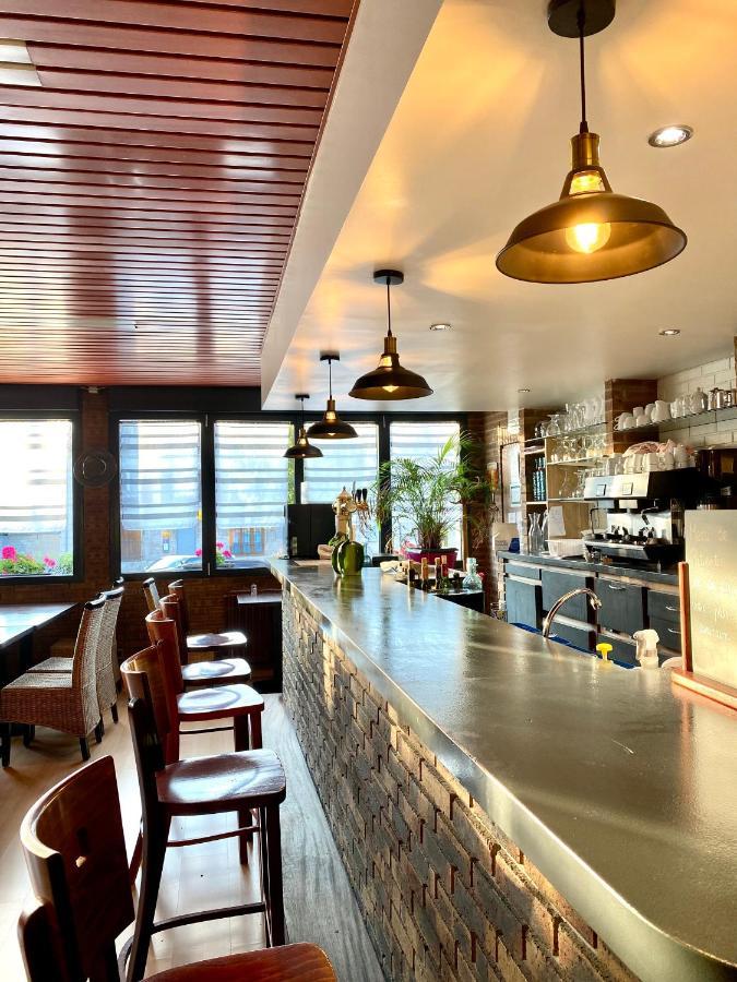 Logis Restaurant Du Cheval Blanc Chamouilley