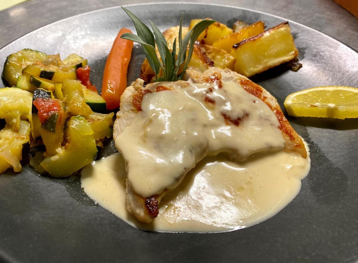 Logis Restaurant Du Cheval Blanc